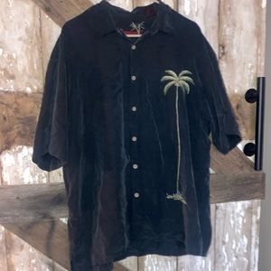 LOT OF 3 Men’s Beachy Dress Shirts